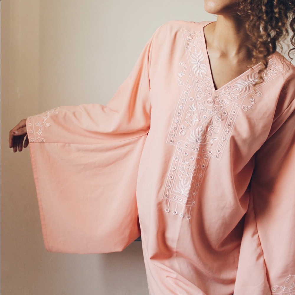 Embroidered Pink Kimono Dress, Peach Indian
Kaftan, Bohemian, Kurta, Kurti